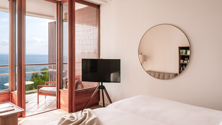 Premium Sea View Room